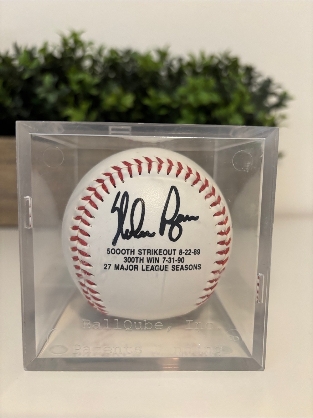 Nolan Ryan Standard Collectors Baseball